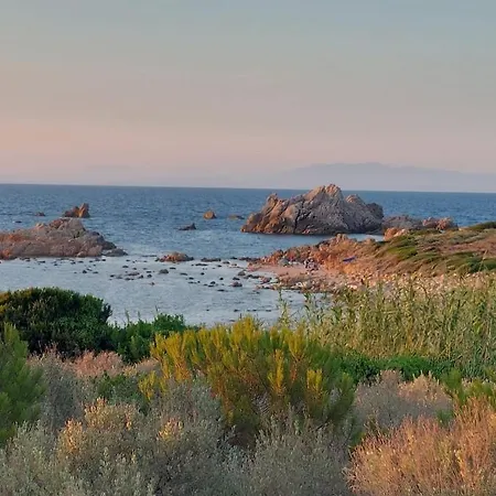 Calarossa Sardegna Casarosa شقة ايزولا روسا